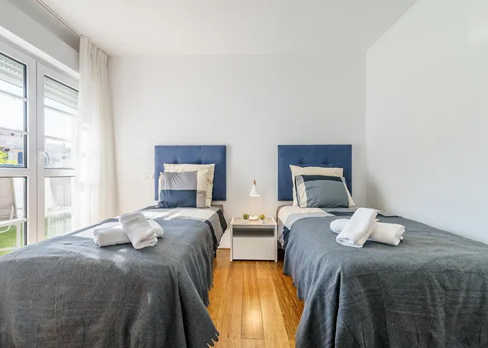 Duplex Concordia Close To - Happy *